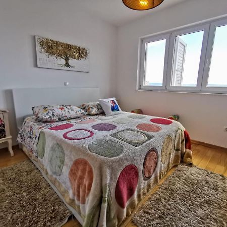 Lara Appartement Makarska Buitenkant foto